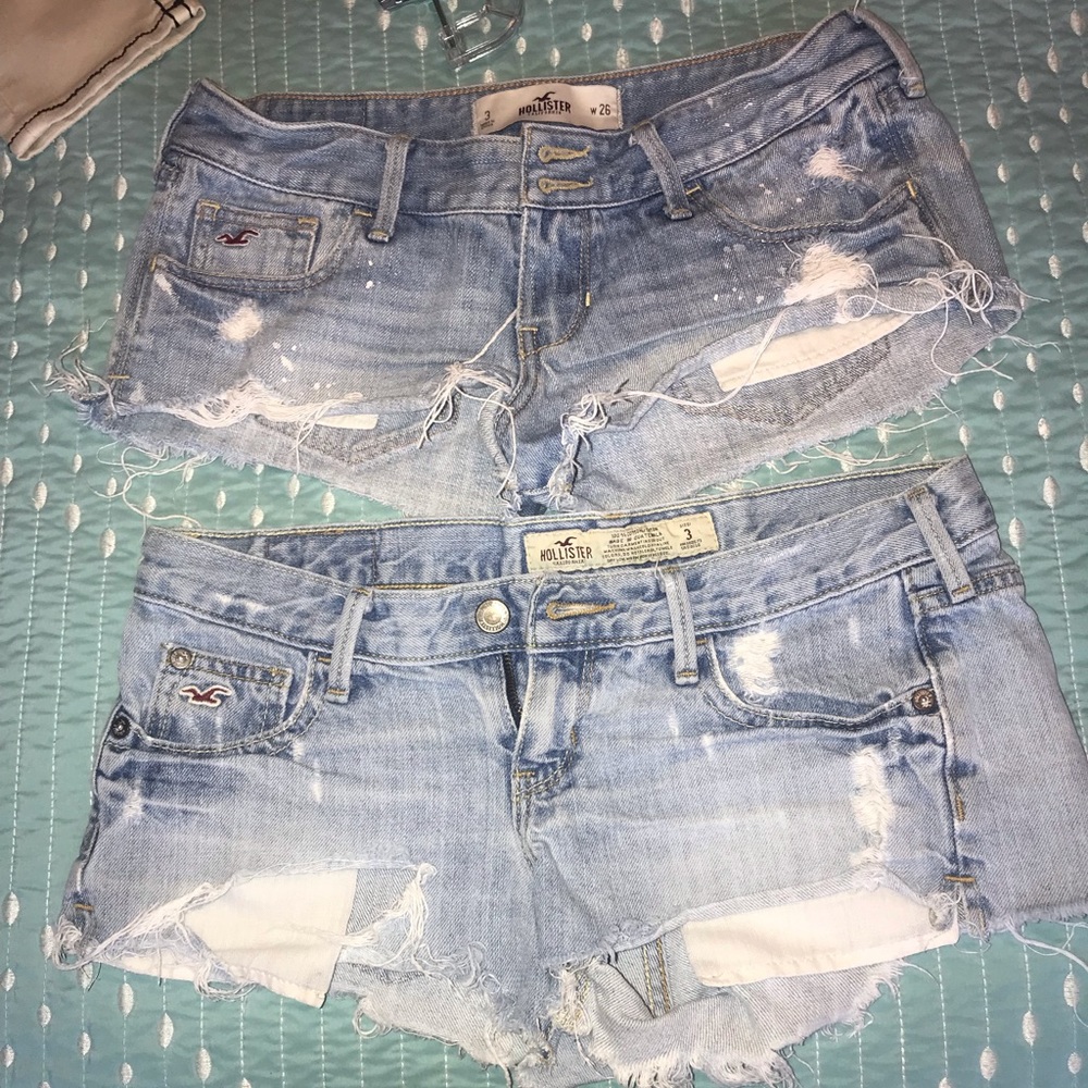 2 pairs hollister Jean shorts
